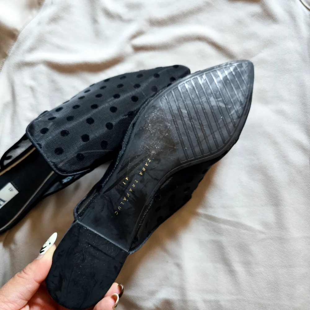 Zara Black Polka Dot Flats - Picture 6 of 7